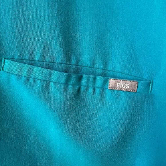 Figs Top Womens Size XXL Pacific Blue Teal Technical Collection Casma Scrub - Picture 7 of 16
